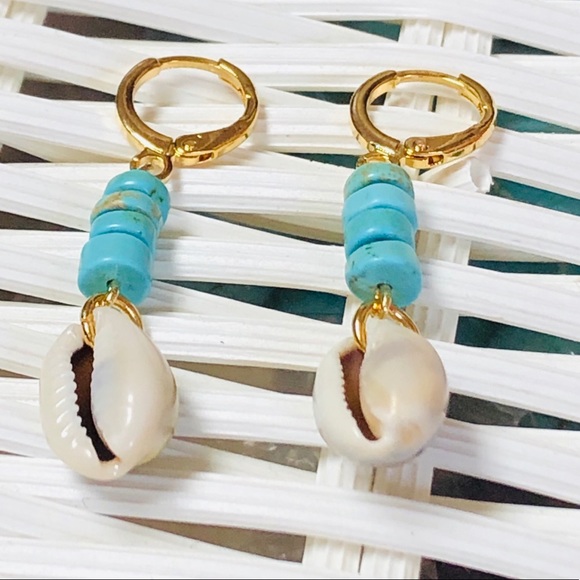 Gold Plated Shell & Turquoise - Picture 2 of 2